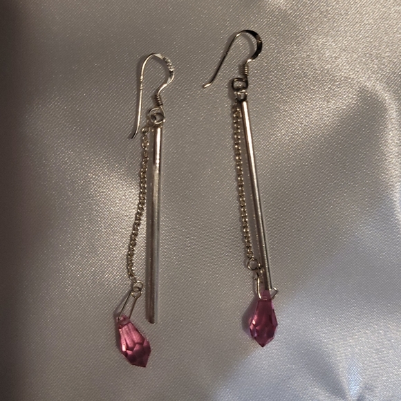 NWOT Silver Dangle Earrings - Picture 3 of 6